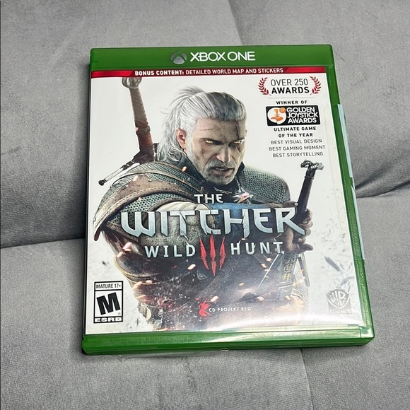 “Xbox One- The Witcher: Wild Hunt” - Picture 1 of 6